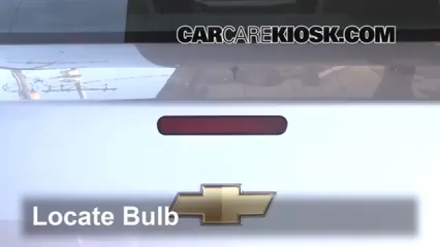 2016 Chevrolet Impala Limited LS 3.6L V6 FlexFuel Éclairage Feu de freinage central (remplacer l'ampoule)